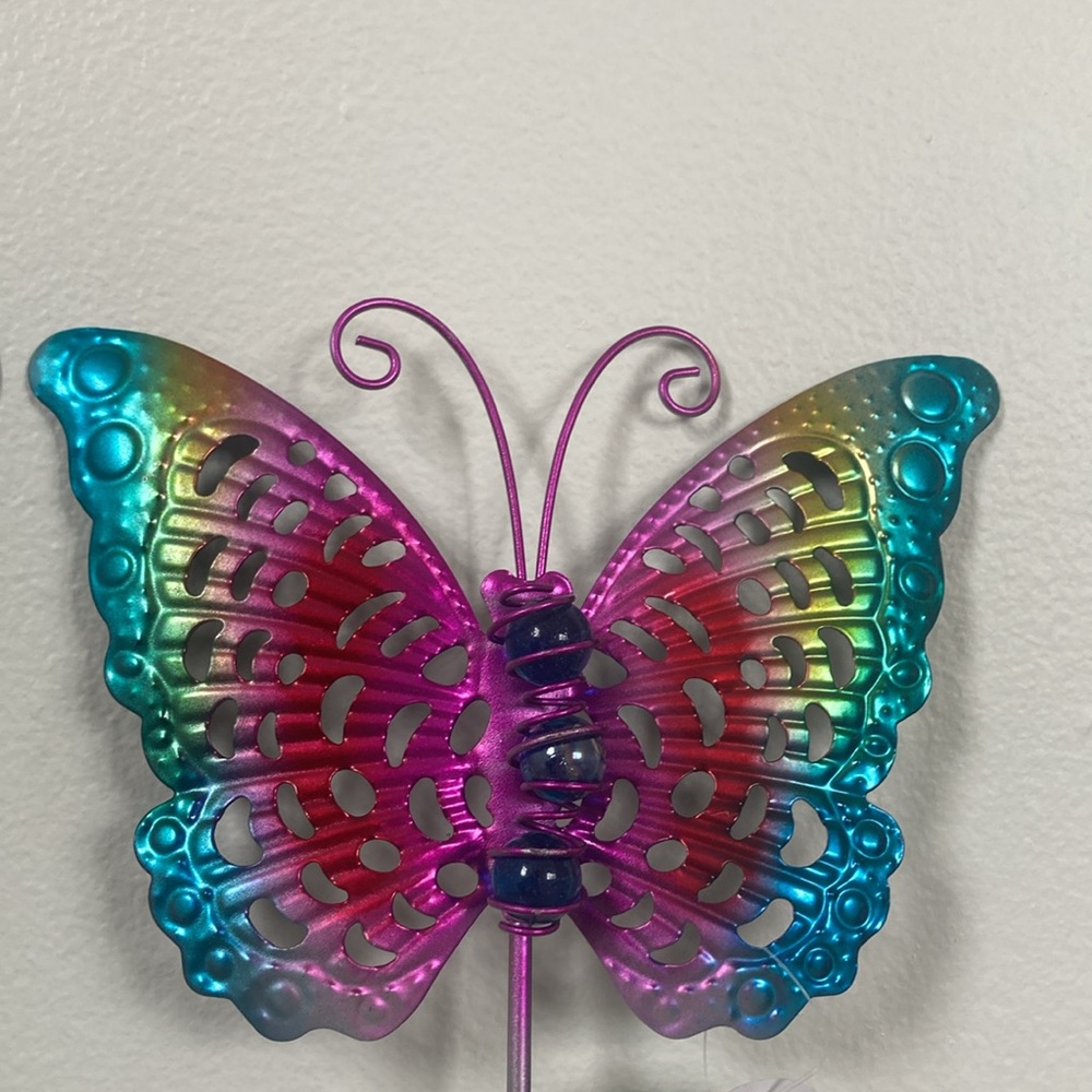 NWT- Set of 5- Colorful Painted Metal Butterfly 🦋 Yard Stakes w/ Marble Bodies - Picture 14 of 17